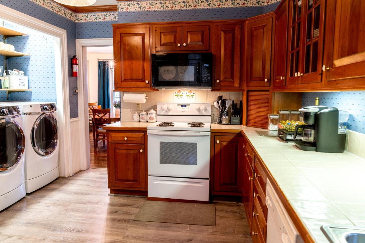Charming Executive Victorian Mansion W/ Free Parking - Near Bucknell Βίλα Milton Εξωτερικό φωτογραφία